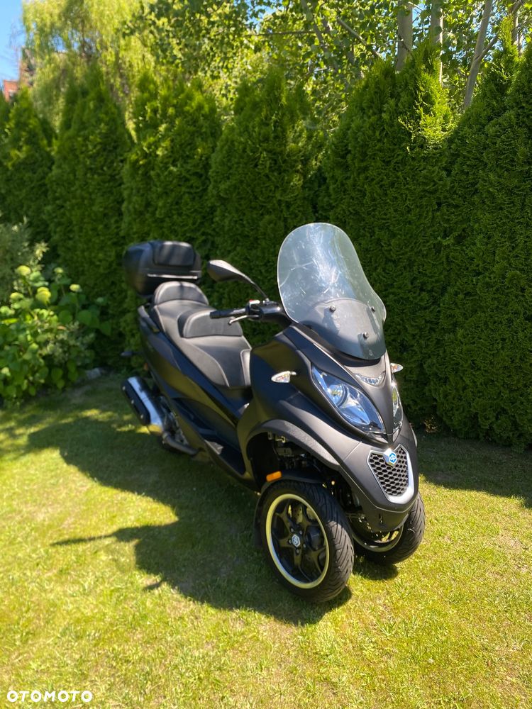 Piaggio MP-3 - 1