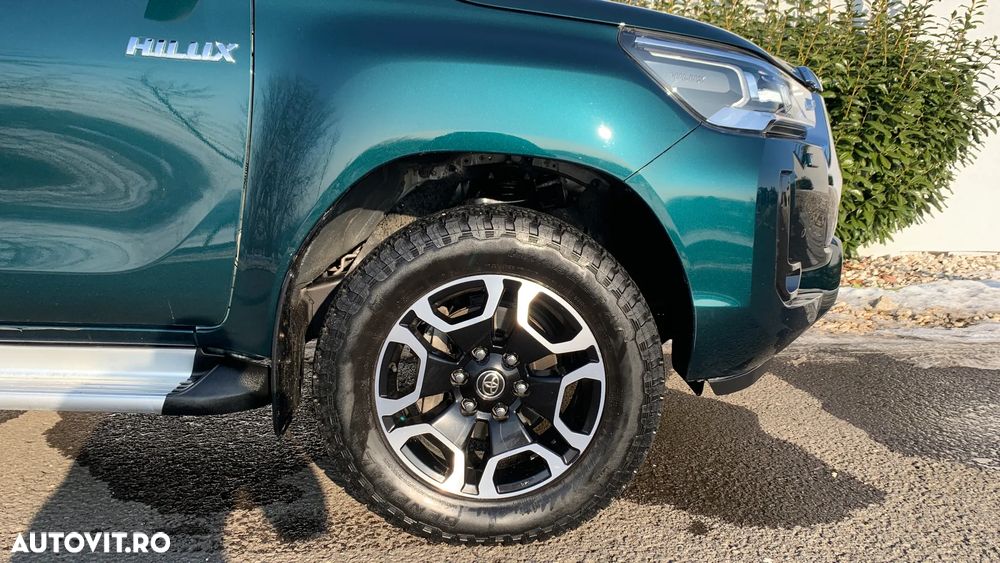 Toyota Hilux 2.8D 204CP 4x4 Double Cab AT Executive Color Edition - 18