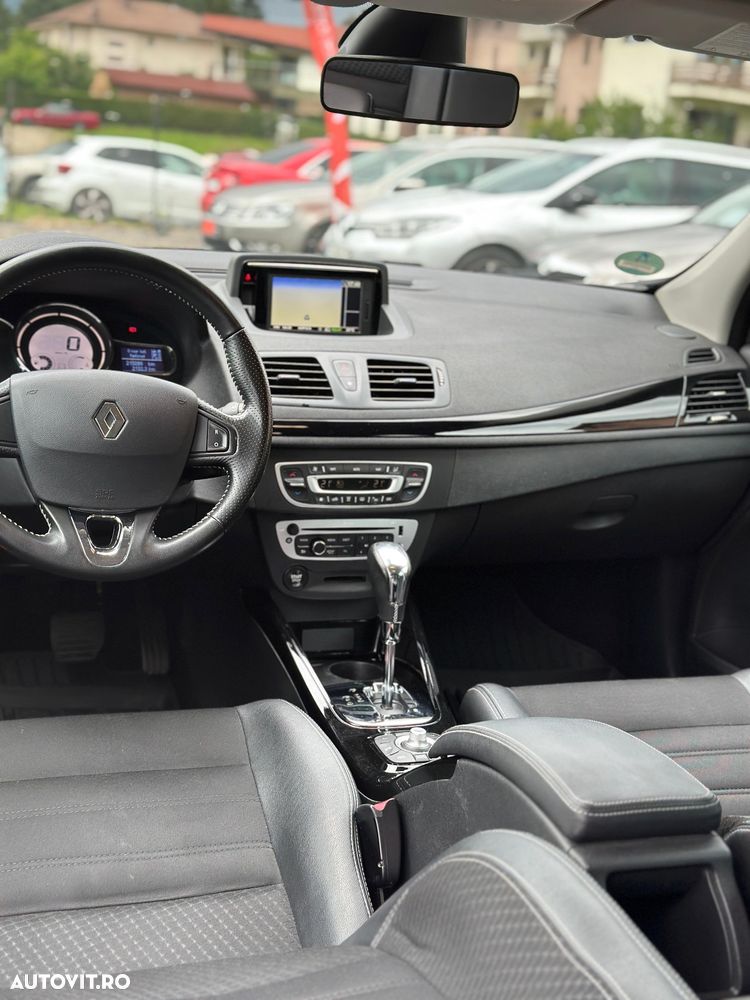 Renault Megane 1.5 dCi EDC Olympic - 12