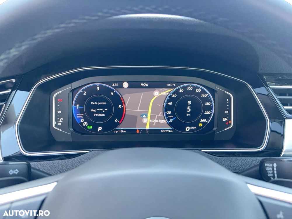 Volkswagen Passat 2.0 TDI SCR DSG Highline - 13