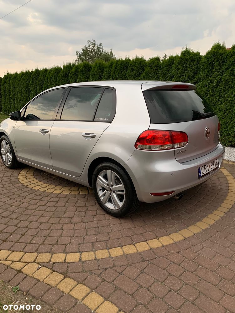 Volkswagen Golf 1.6 TDI DPF BlueMotion Technology MATCH - 25