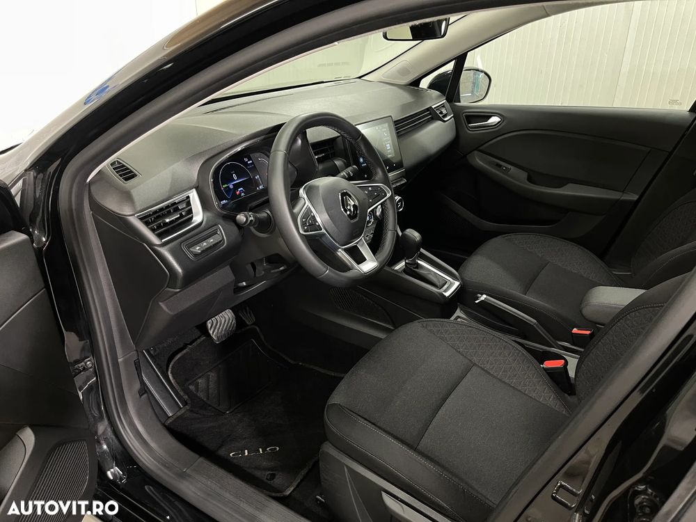Renault Clio E-TECH 140 BUSINESS EDITION - 6