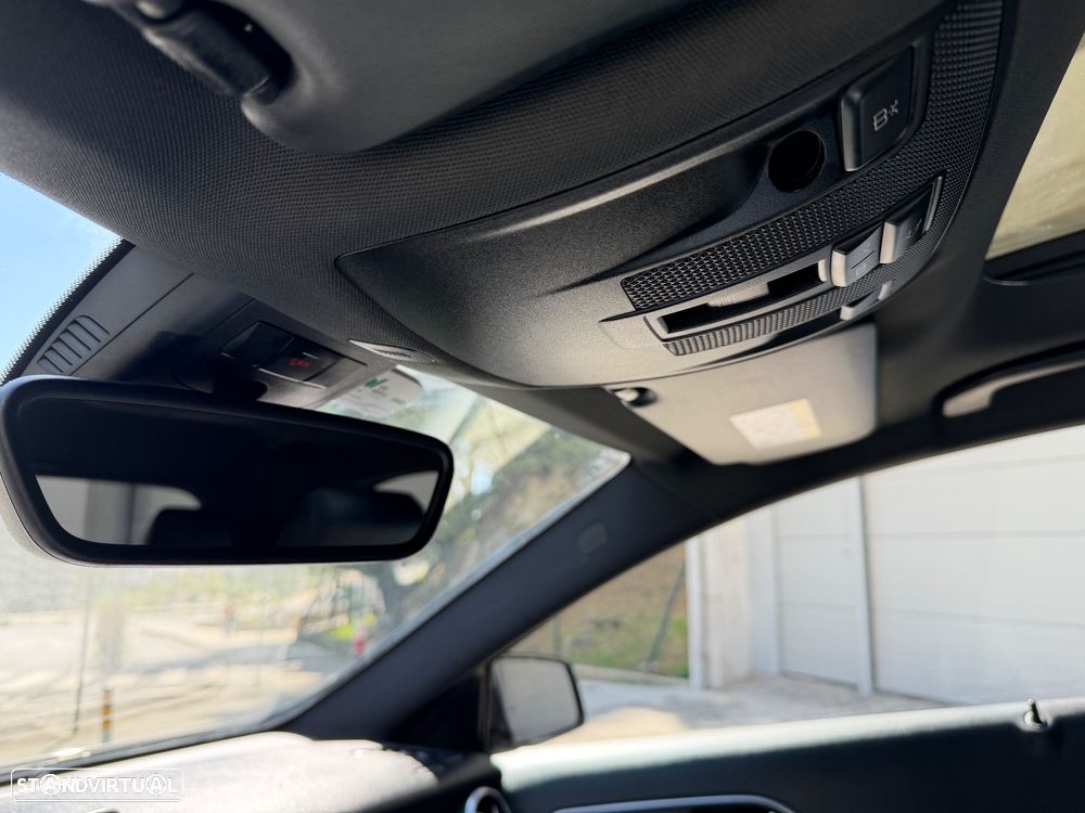 Mercedes-Benz A 180 d 7G-DCT AMG Line - 18