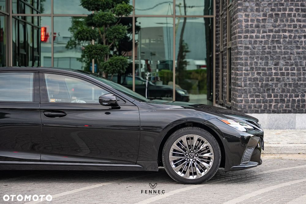 Lexus LS - 6