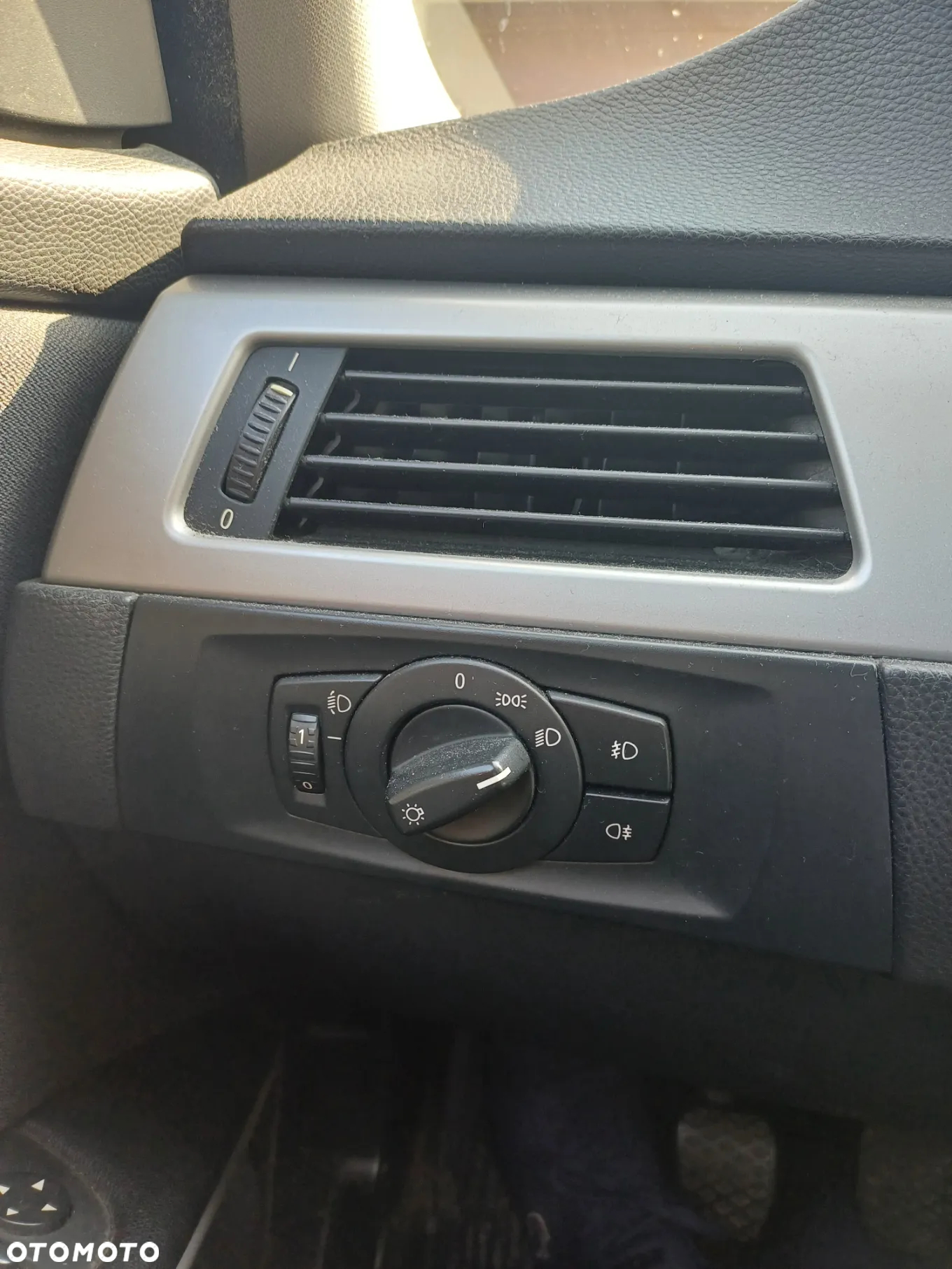 BMW Seria 3 318i - 17