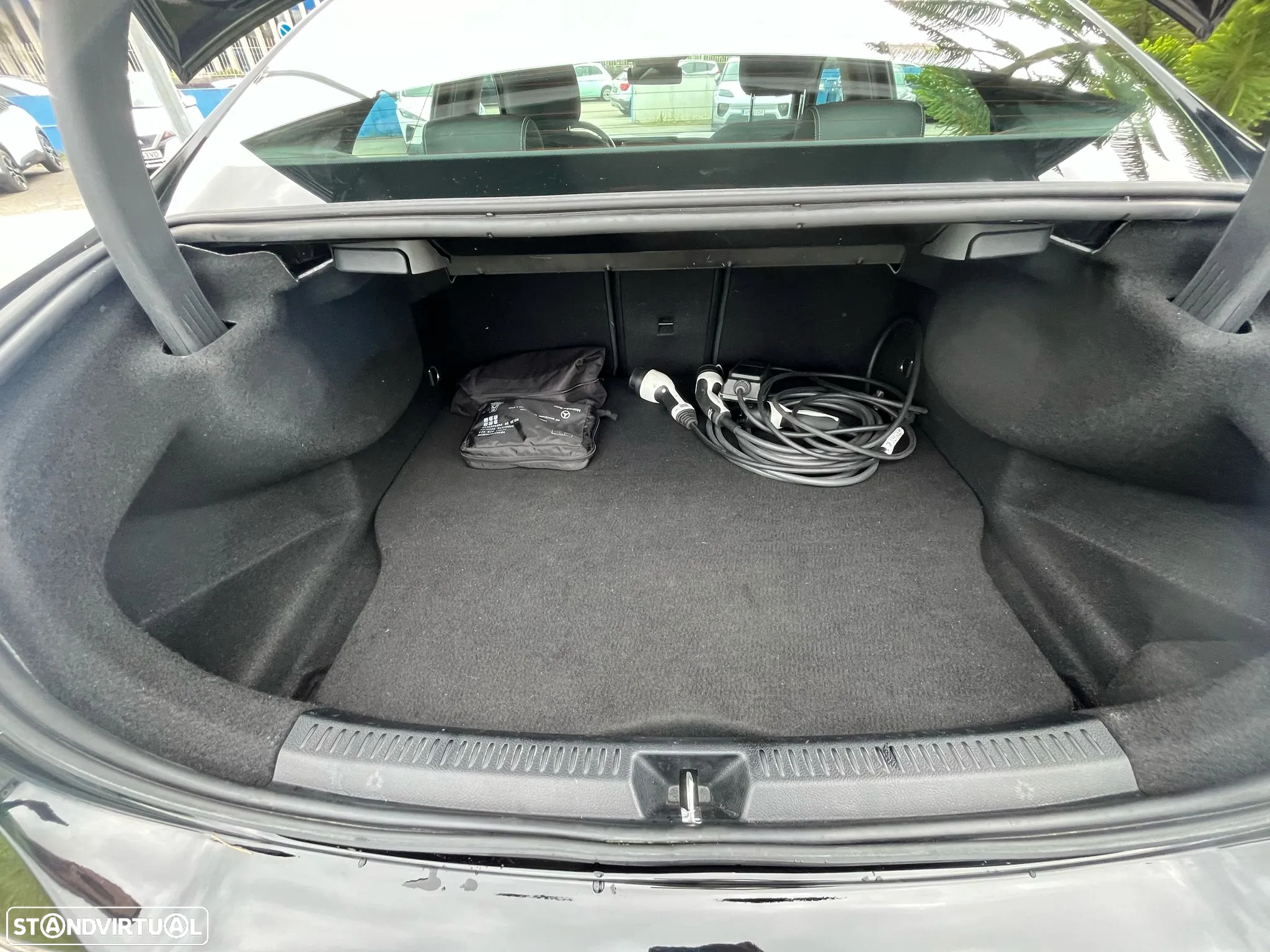 Mercedes-Benz A 250 Limousine e Style Plus - 21