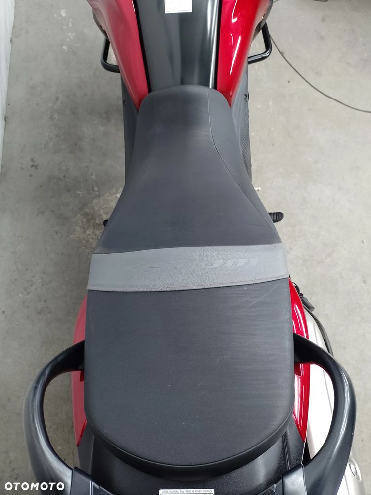 Suzuki V-STROM - 13