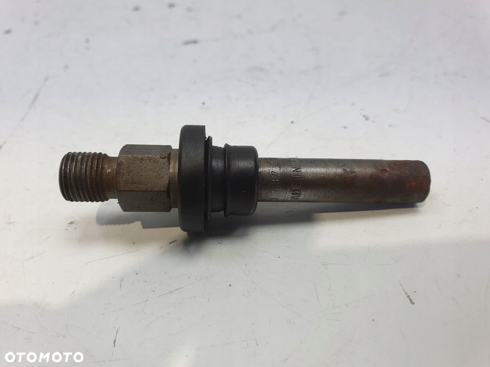 WTRYSKIWACZ Mercedes W126 C126 5.6 V8 560 SEC _ wtrysk 0437502035 - 4