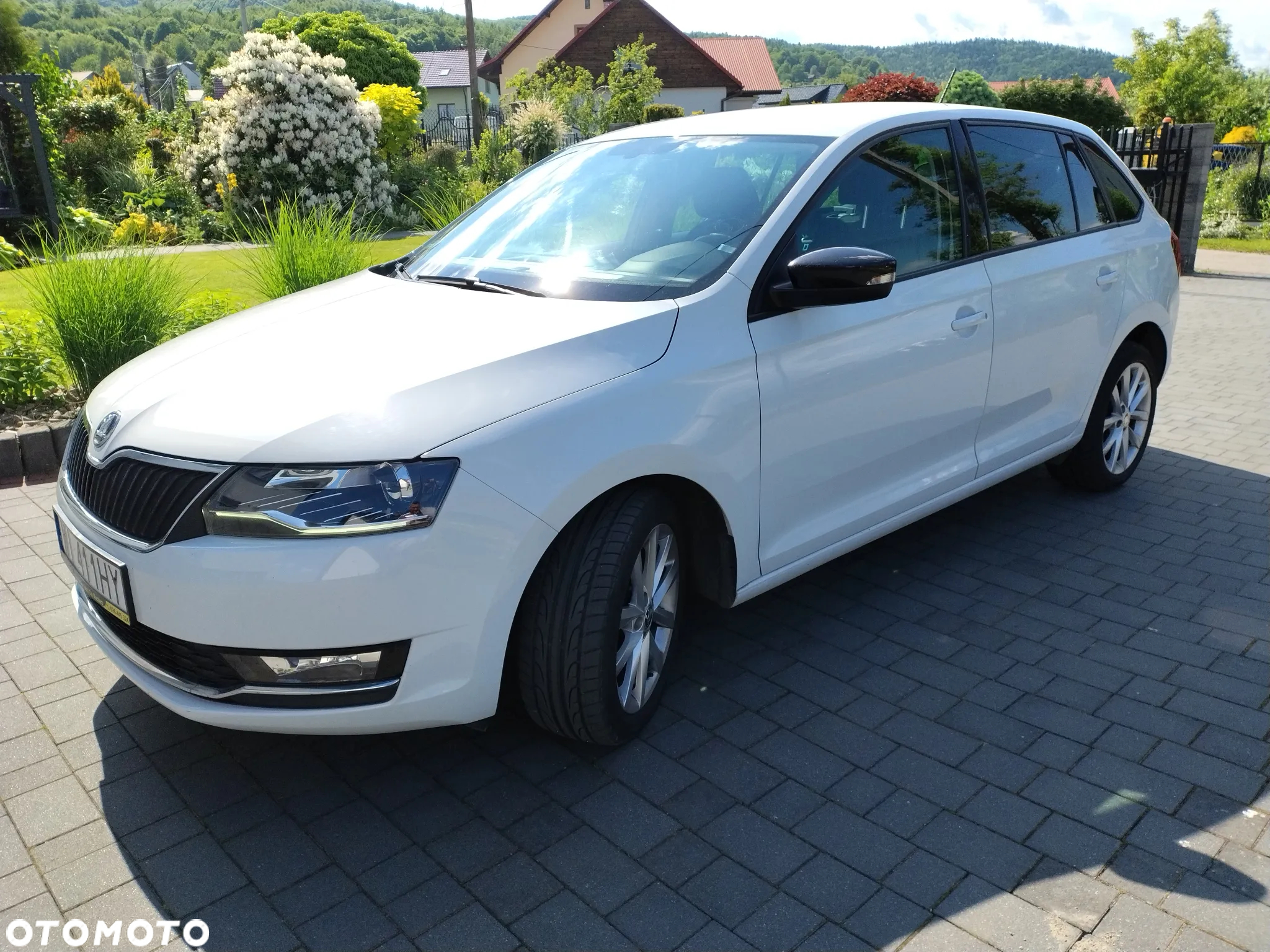 Skoda RAPID 1.0 TSI Style DSG - 2
