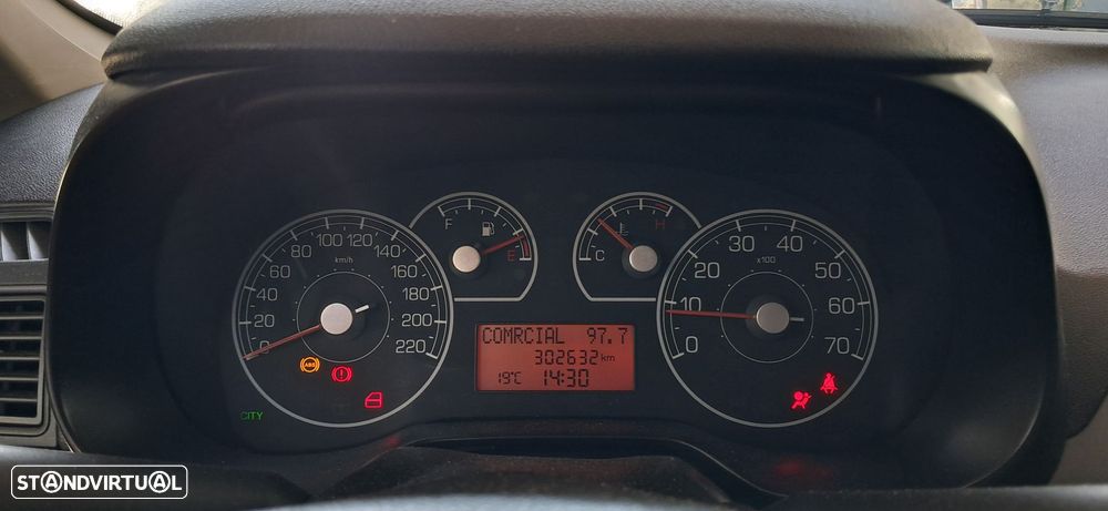 Fiat Grande Punto 1.3 M-Jet Active - 6