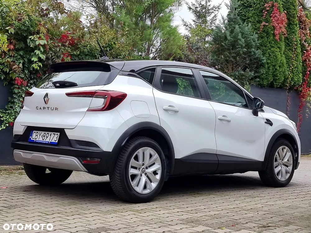 Renault Captur 2022 photo 2