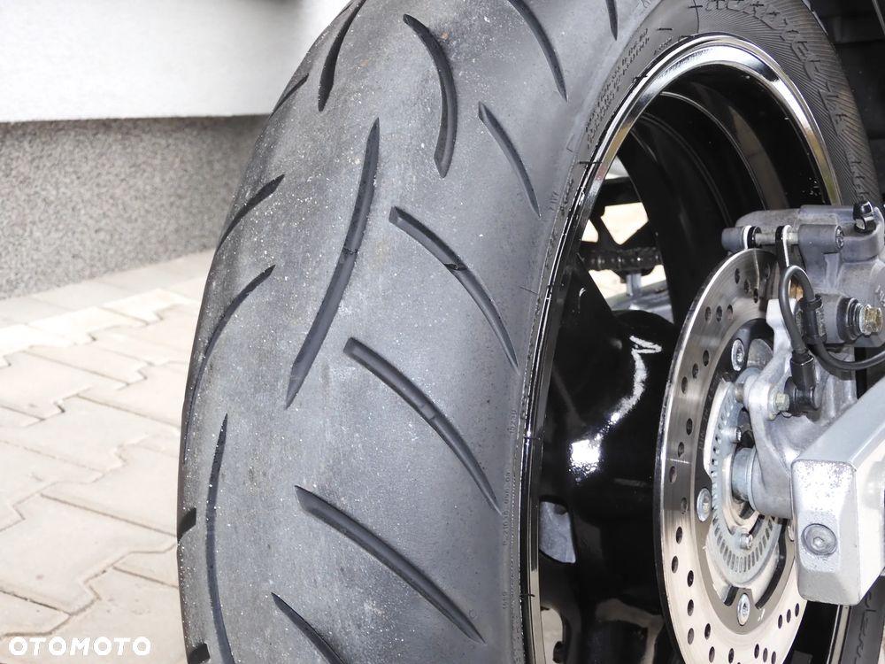 Suzuki Bandit - 12