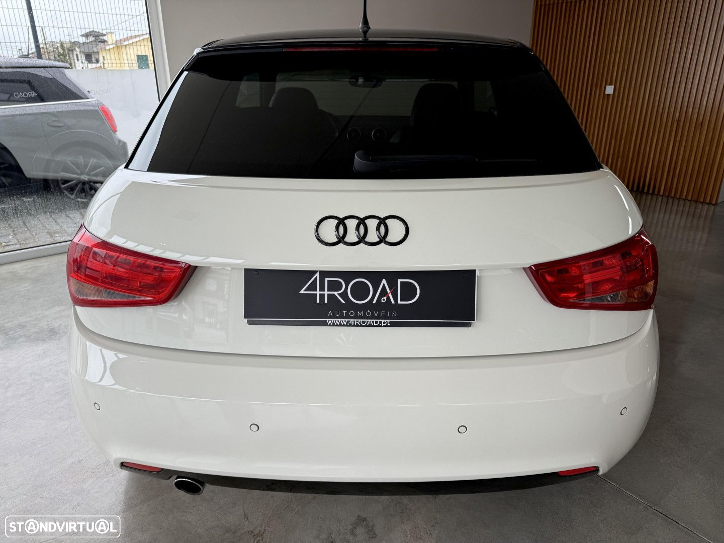 Audi A1 1.6 TDI S-line - 17