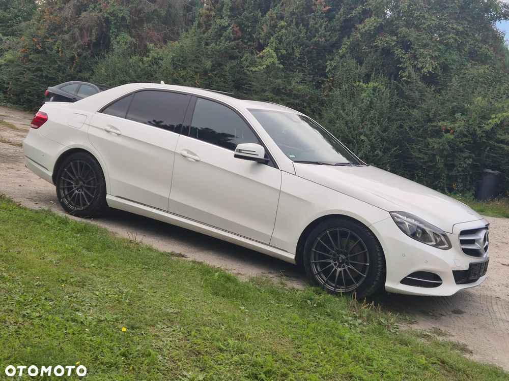 Mercedes-Benz Klasa E - 24