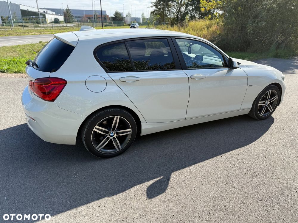 BMW Seria 1 118i GPF Sport Line - 9