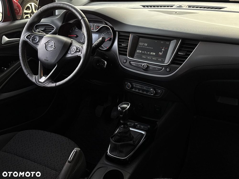 Opel Crossland - 10