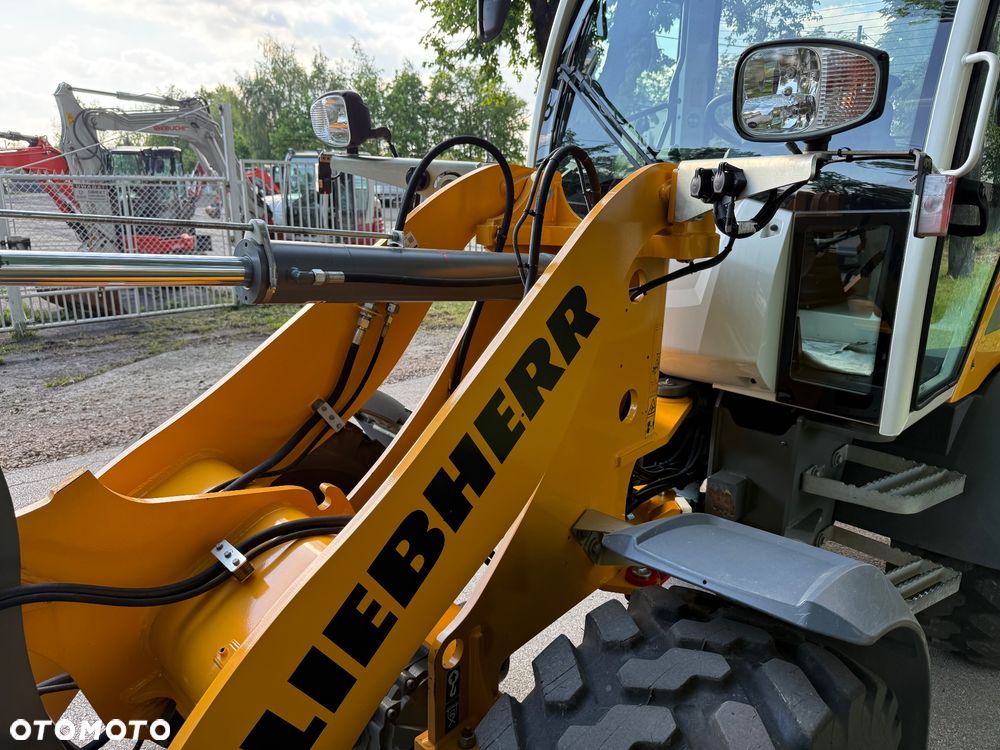 Liebherr Ładowarka kołowa 508 - 5