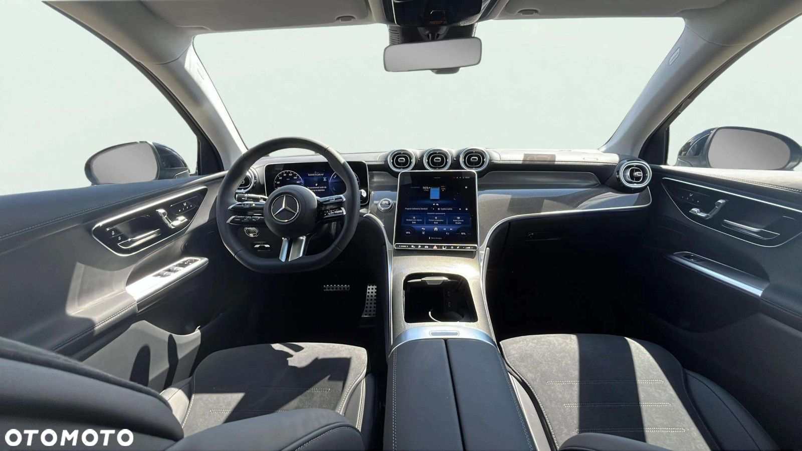 Mercedes-Benz GLC - 9