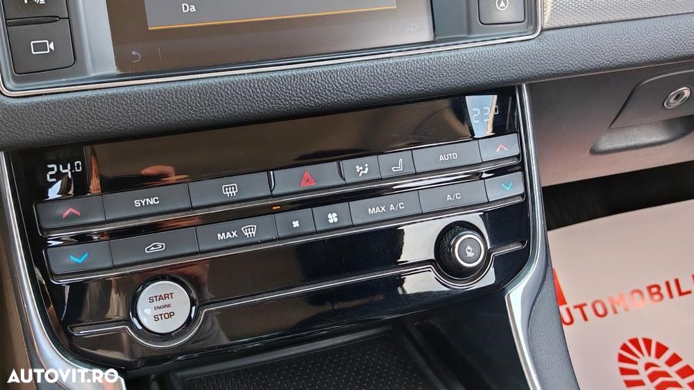 Jaguar XF 20d Aut. Prestige - 22