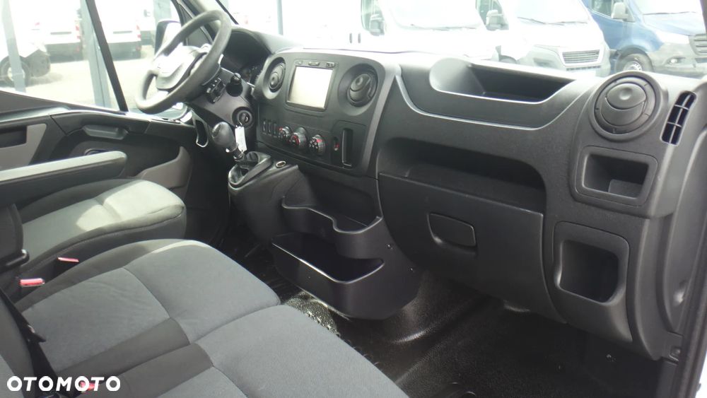 Renault Master - 22