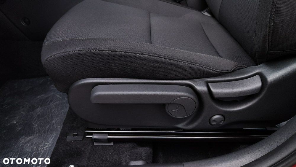 Hyundai Kona - 8