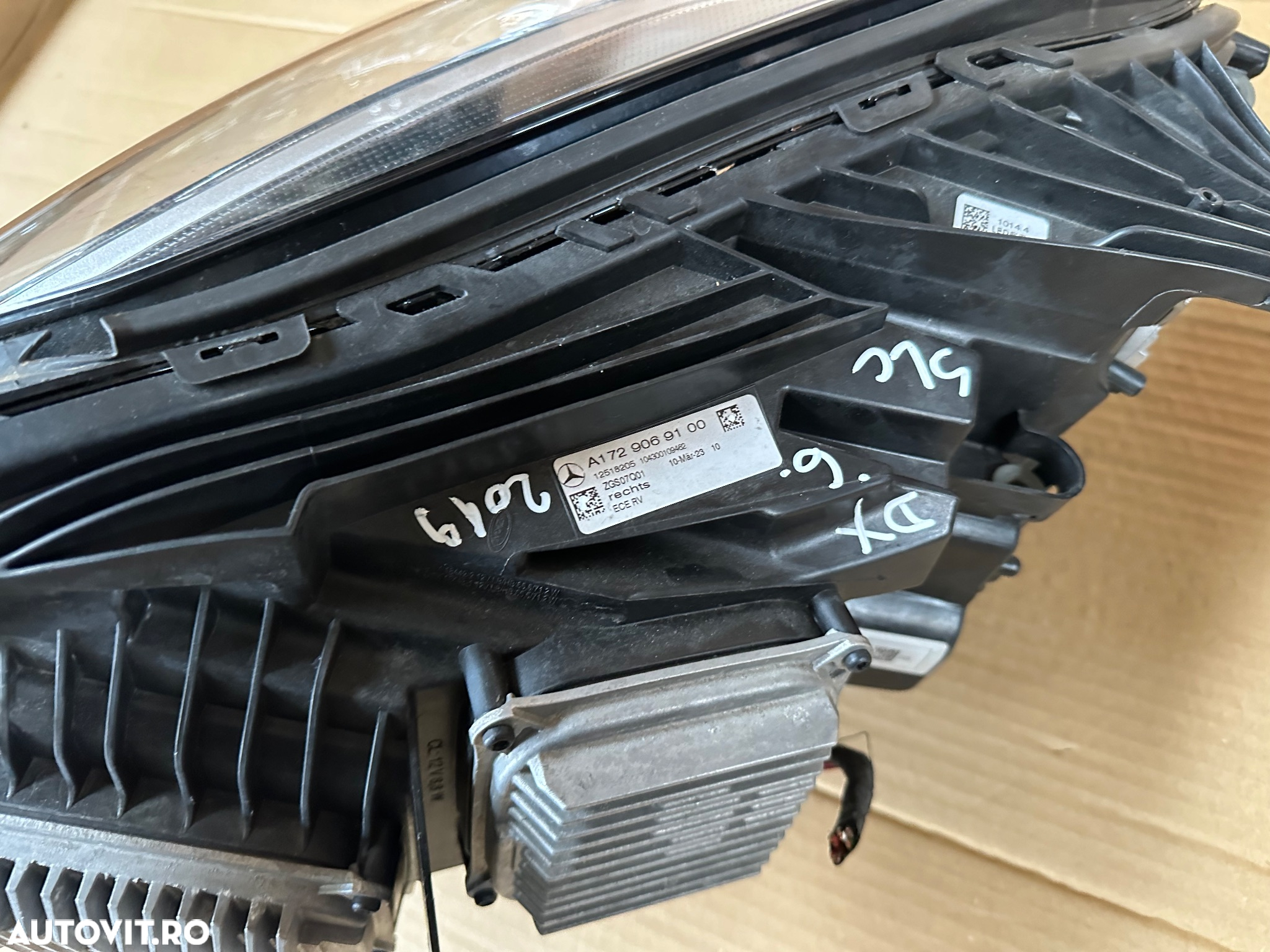 Far complet stanga si dreapta MERCEDES SLC W172 an 2016-2020 fara defecte cod A1729063501, A1729069100 - 6