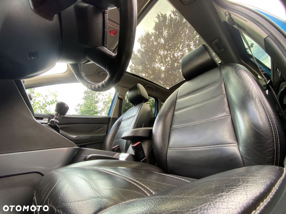 Ford Kuga - 20