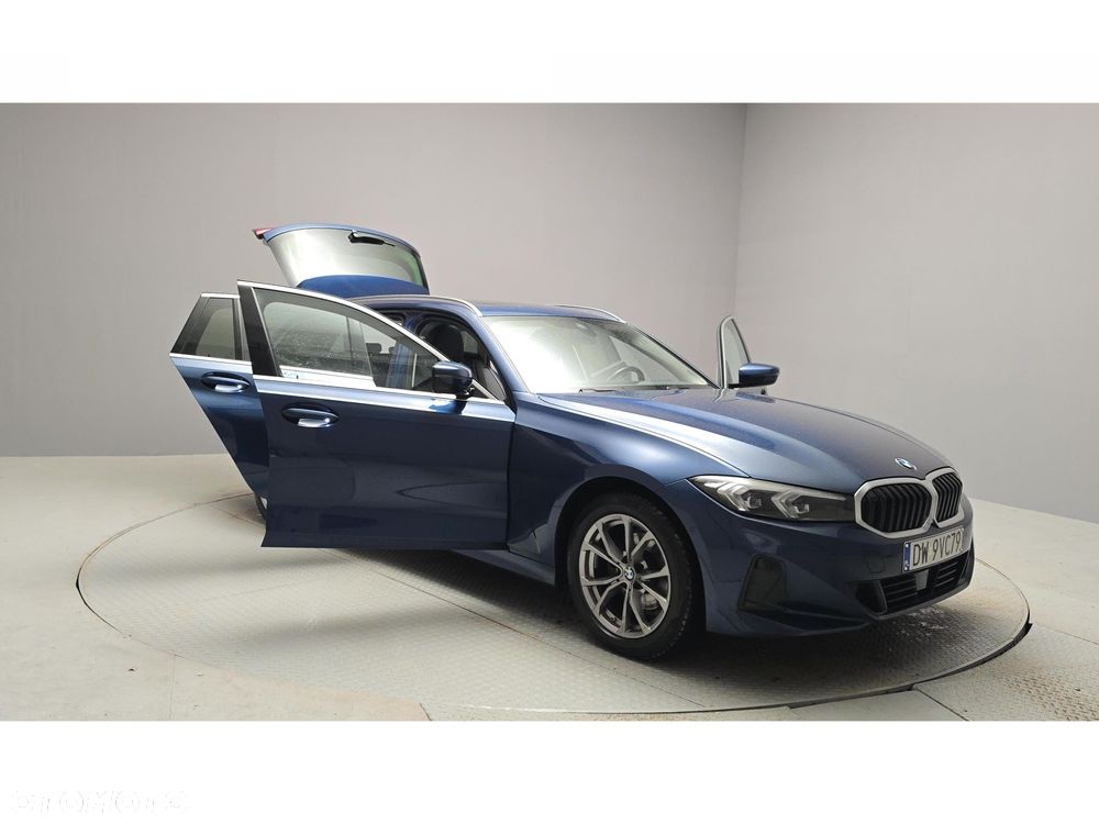 BMW Seria 3 320d xDrive - 14