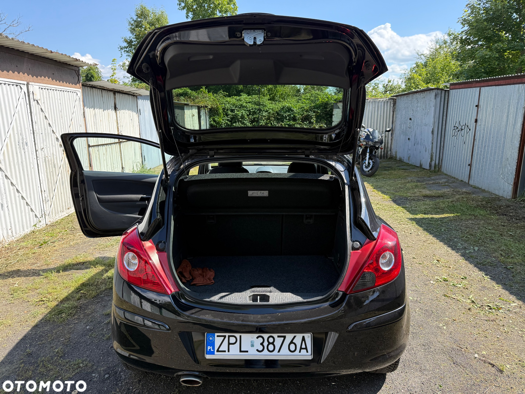 Opel Corsa 1.4 16V Satellite - 6