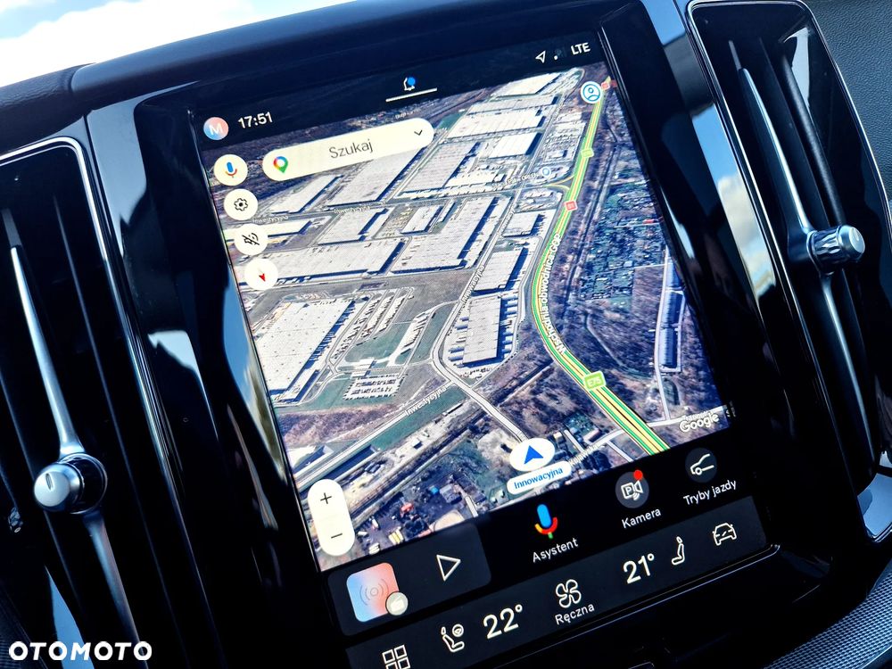 Volvo XC 60 B4 D Plus Dark - 13