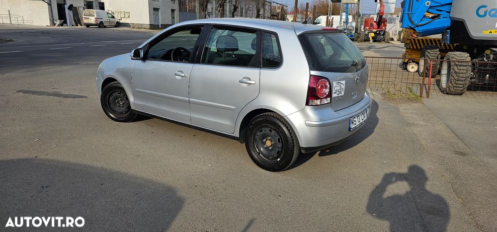 Volkswagen Polo 1.4 Comfortline - 5