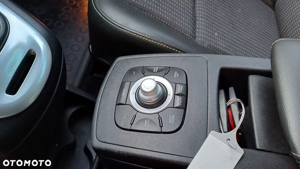 Renault Scenic 2.0 16V 140 CVT Bose Edition - 27