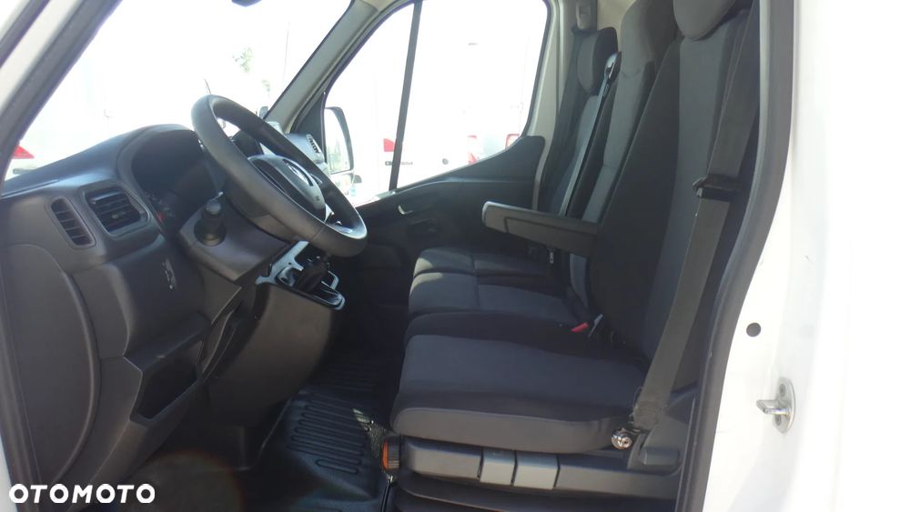 Renault Master - 13