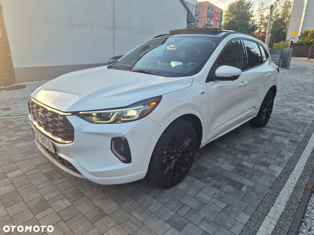 Ford Escape 2.0 EcoBoost AWD Titanium - 4