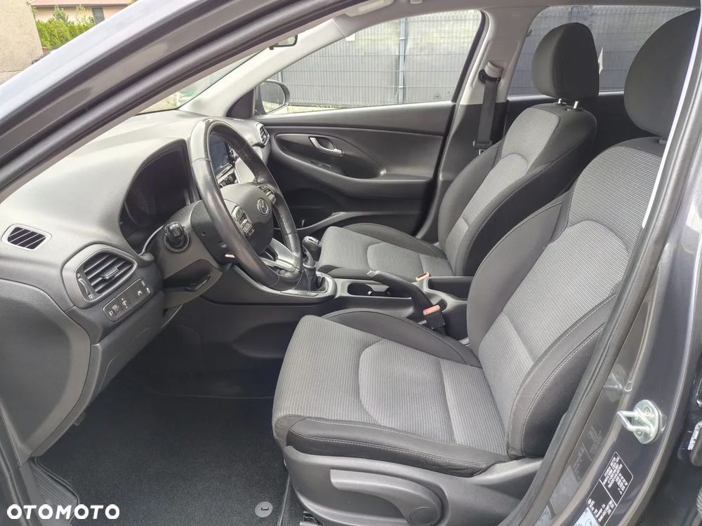 Hyundai i30 i30cw 1.4 Advantage - 15