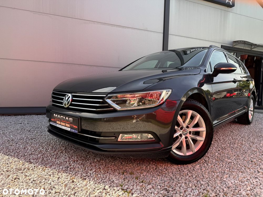 Volkswagen Passat 2.0 TDI (BlueMotion Technology) Comfortline - 23