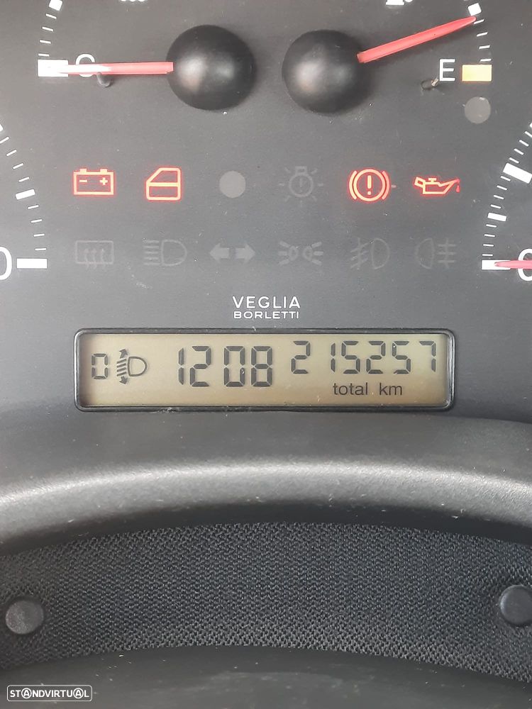 Fiat Punto 1.2 16V HLX - 14