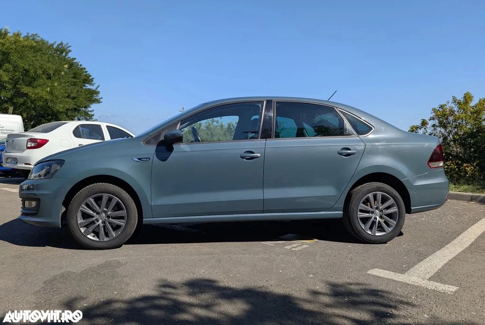 Volkswagen Polo - 5