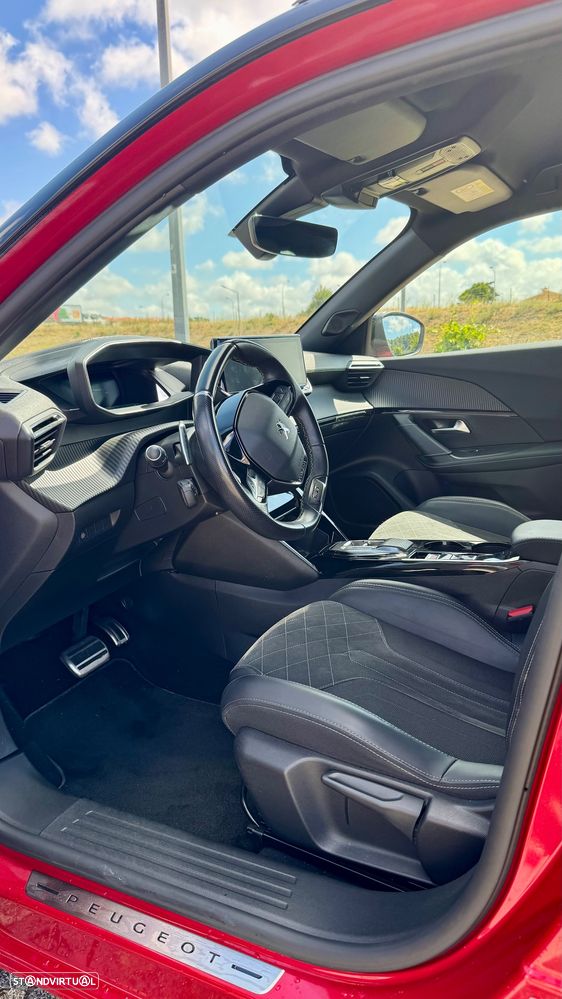 Peugeot 2008 1.5 BlueHDi GT Line EAT8 - 22