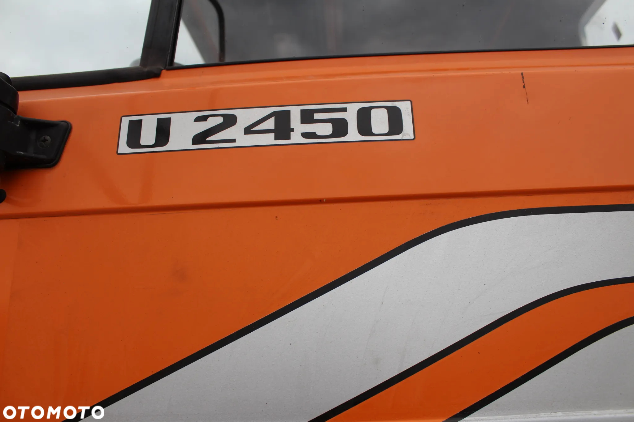 Mercedes-Benz UNIMOG U 2450 z Niemiec - 2