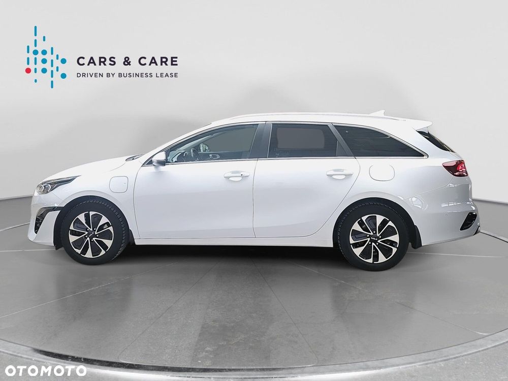 Kia Ceed 1.6 GDI PHEV L DCT - 30