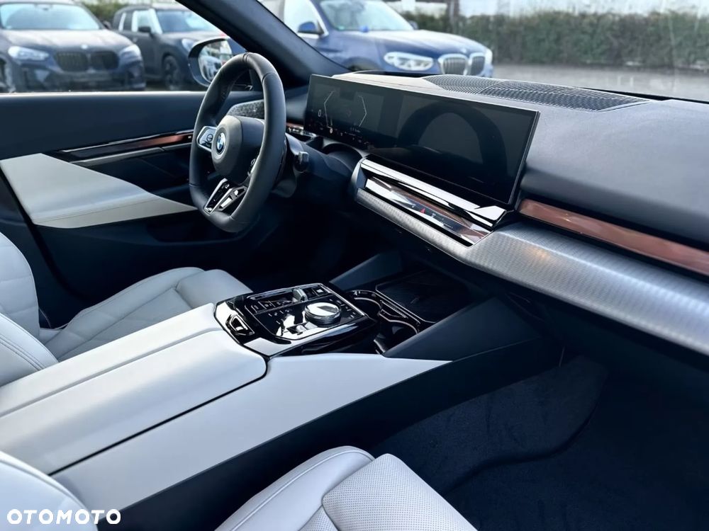 BMW Seria 5 540d xDrive mHEV M Sport - 20