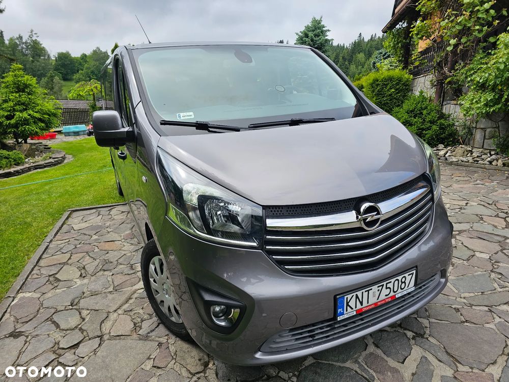 Opel Vivaro L2H1 2,9t Elegance Business - 9