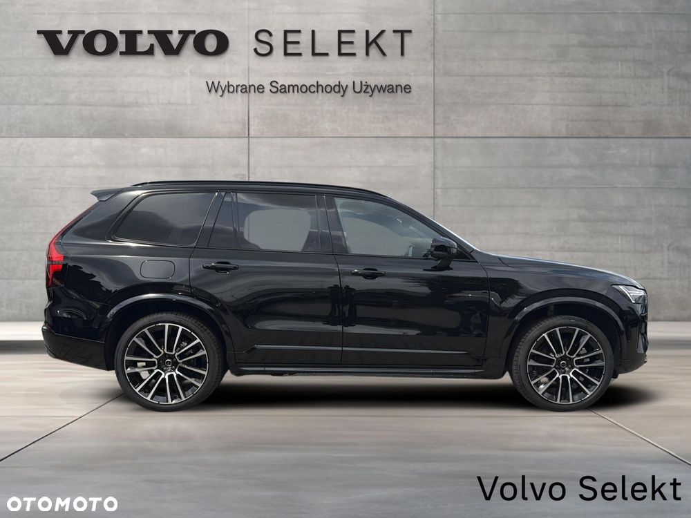 Volvo XC 90 - 8