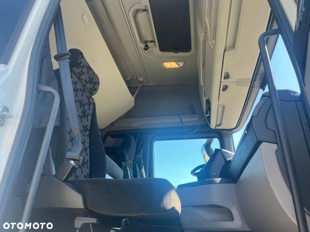 Scania R 460 A4x2NA Zawieszenie tył 4 poduszki - 17