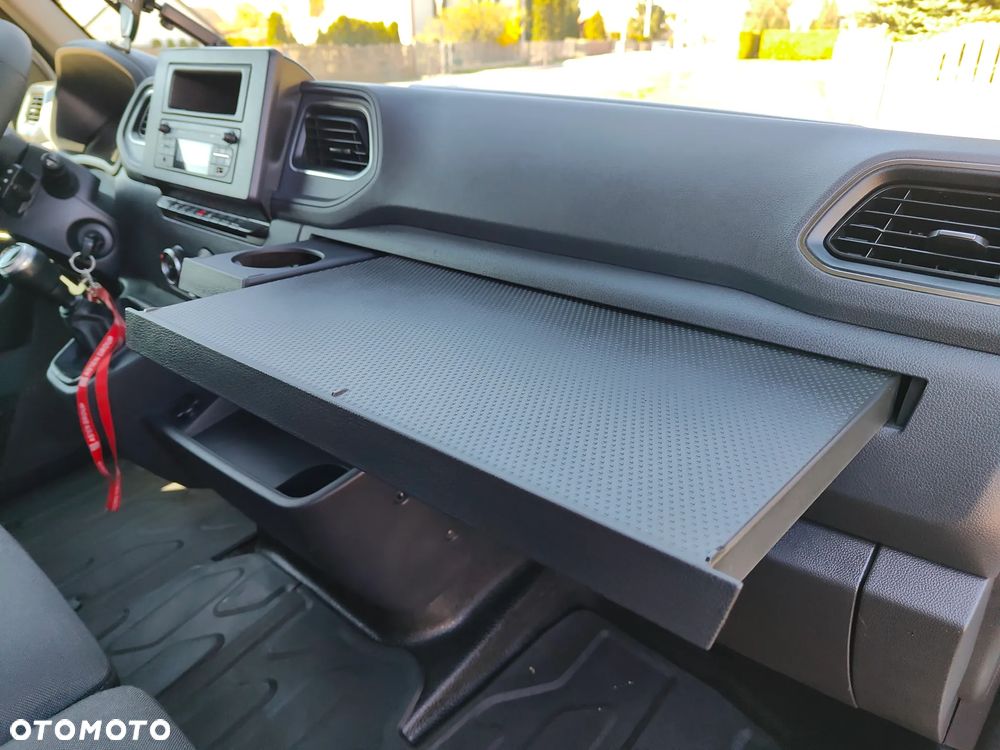 Renault MASTER 2.3DCI 165KM** WINDA DHOLLANDIA** Skrzynka-Plandeka+1xFIRANKA 8-EuroPalet* UDT-ważne 02.28** POLSKI SALON** 217 TYŚ KM** DMC do 3.5T kat.B** - 19