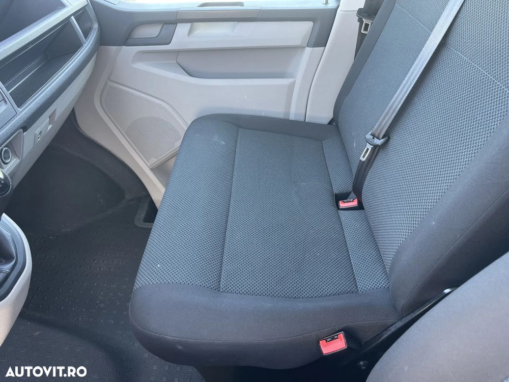 Volkswagen Transporter - 16