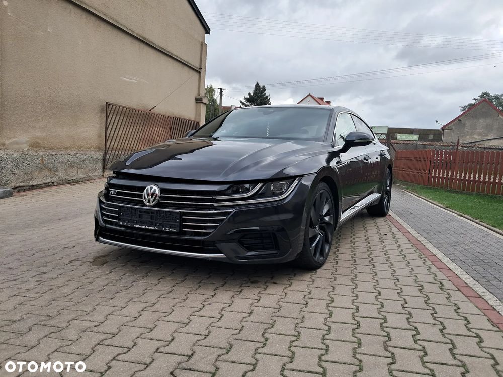 Volkswagen Arteon 2.0 TSI DSG R-Line - 2