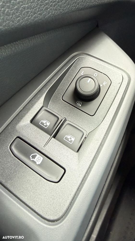 Ford TRANSIT CONNECT - 16