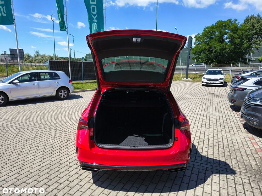 Skoda Octavia 2.0 TSI RS DSG - 8